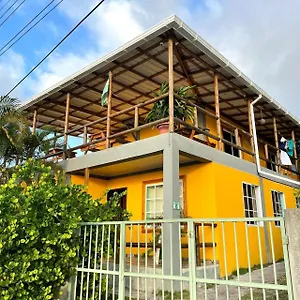 Berton Place , Aguadulce Colômbia