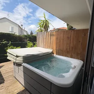 Hotel Sable Et Soleil - Port Et ***